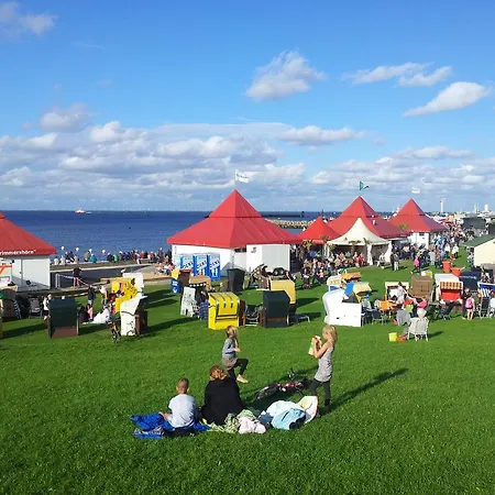 Residenz Windjammer Куксхафен